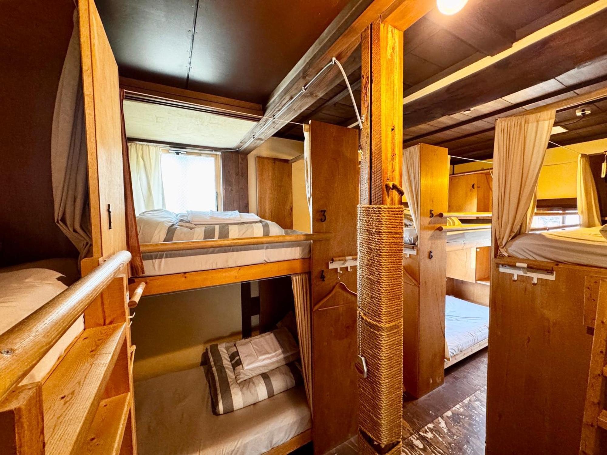 Roku Hostel Hiroshima Eksteriør billede