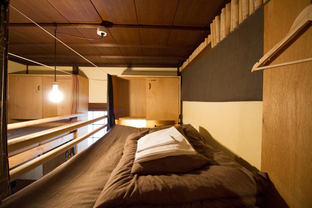 Roku Hostel Hiroshima Eksteriør billede