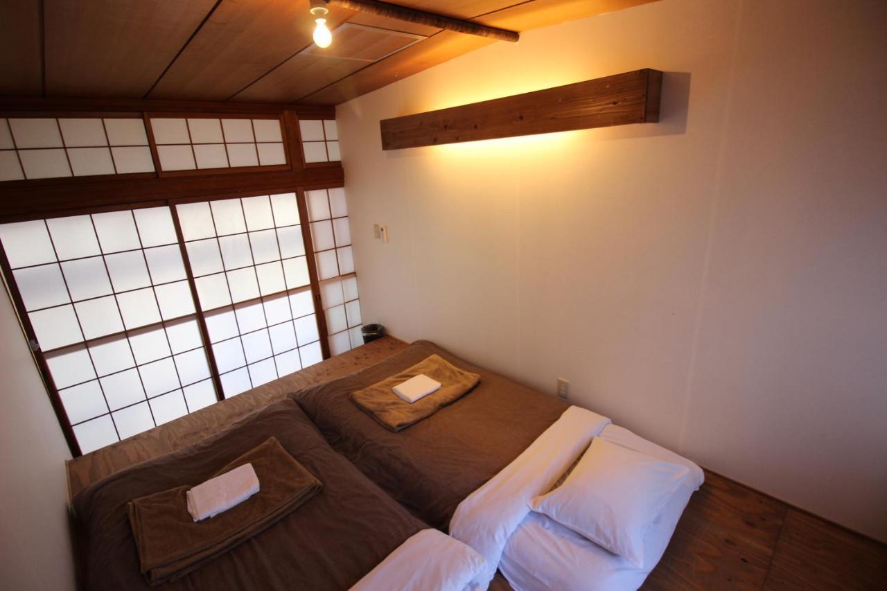 Roku Hostel Hiroshima Eksteriør billede